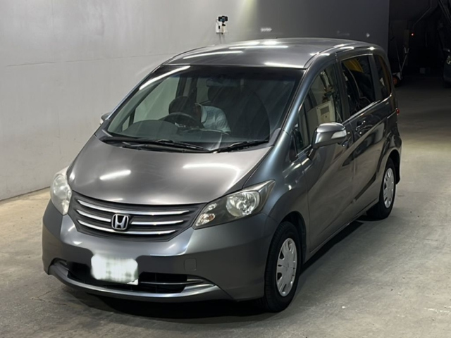 HONDA FREED 2011