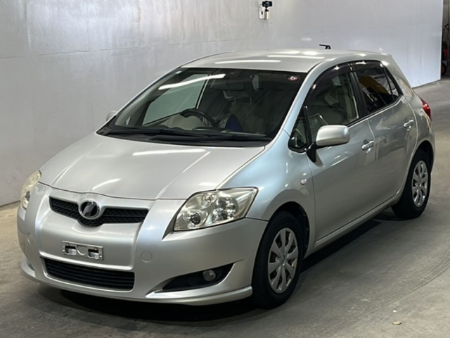 TOYOTA AURIS 2008