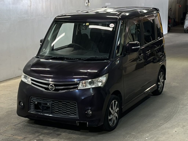 NISSAN ROOX 2012