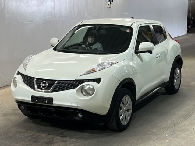NISSAN JUKE 2012