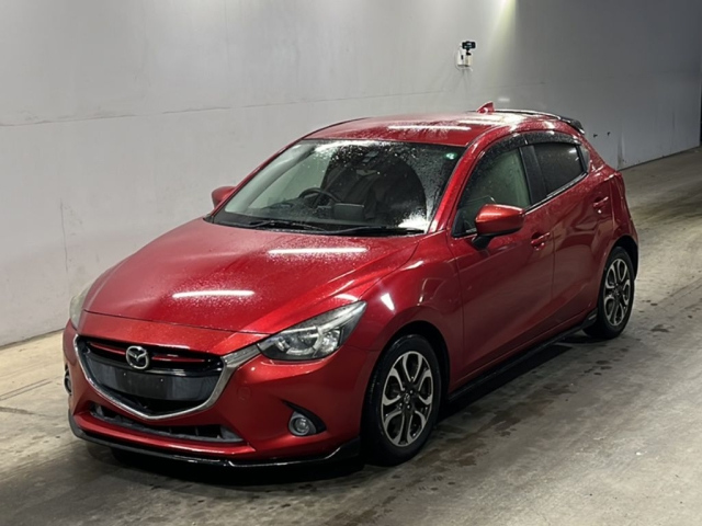 MAZDA DEMIO 2015