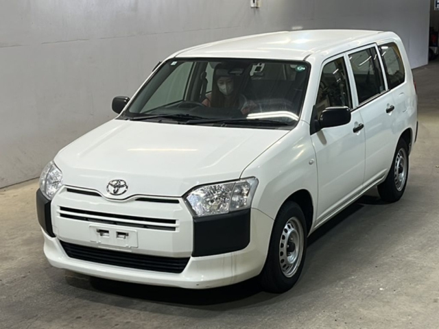 TOYOTA PROBOX 2020