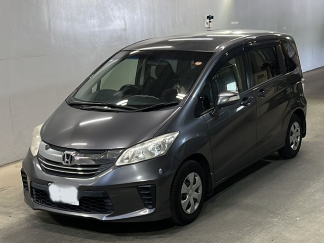 HONDA FREED 2015