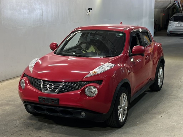 NISSAN JUKE 2013