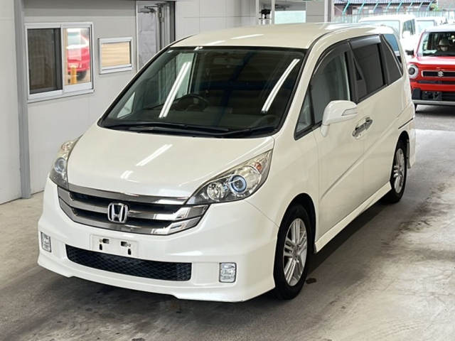 HONDA STEP WAGON 2009