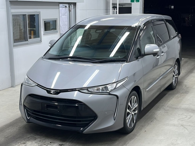 TOYOTA ESTIMA 2017