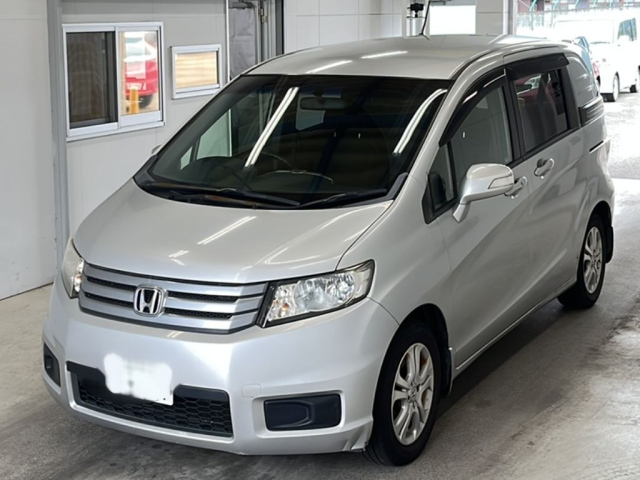 HONDA FREED 2012
