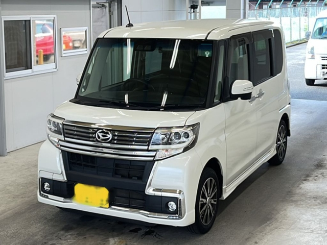 DAIHATSU TANTO 2017