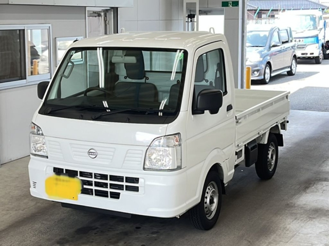 NISSAN CLIPPER TRUCK 2024