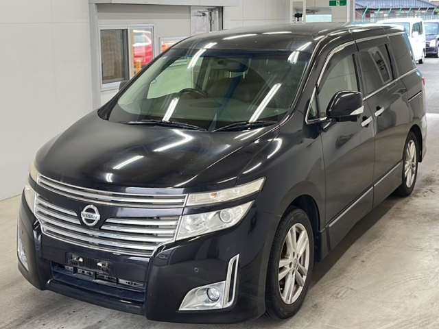 NISSAN ELGRAND 2013