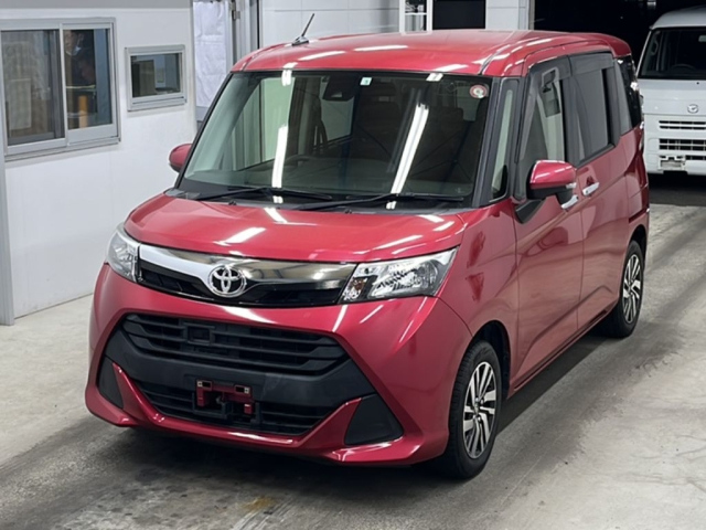 TOYOTA TANK 2018