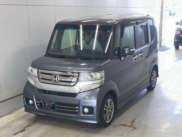 HONDA N BOX 2016
