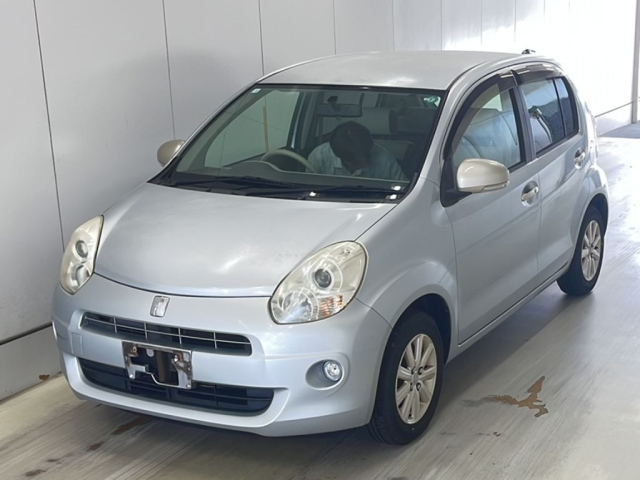 TOYOTA PASSO 2010