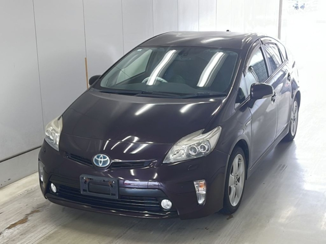 TOYOTA PRIUS 2014