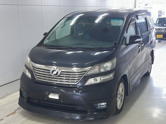 TOYOTA VELLFIRE 2010