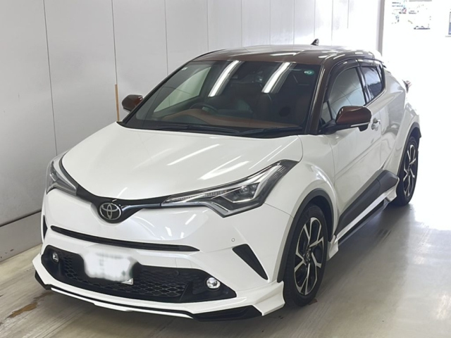 TOYOTA C-HR 2019