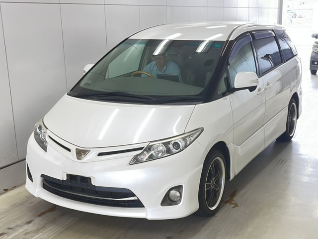 TOYOTA ESTIMA 2009