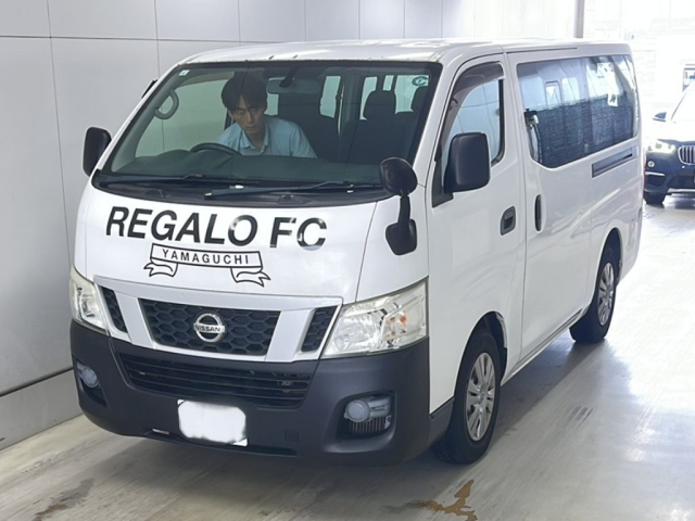 NISSAN CARAVAN 2013