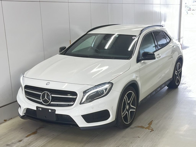 MERCEDES BENZ GLA CLASS 2016