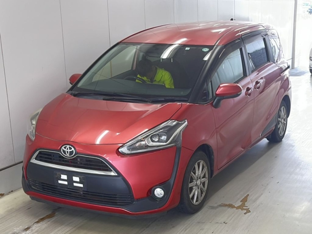 TOYOTA SIENTA 2016