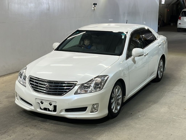 TOYOTA CROWN 2009