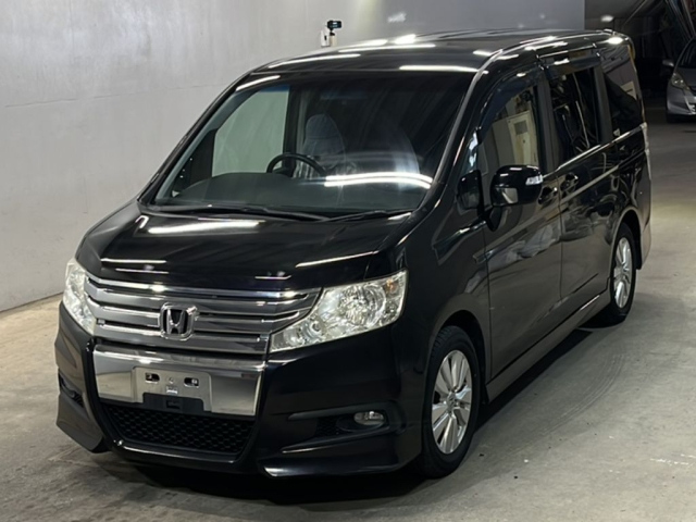 HONDA STEP WAGON 2010