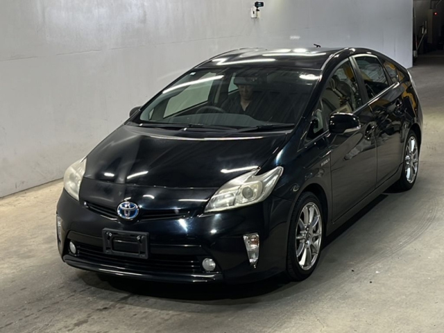 TOYOTA PRIUS 2012