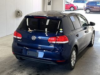 VOLKSWAGEN GOLF 2012