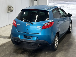 MAZDA DEMIO 2011