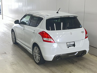 SUZUKI SWIFT 2012