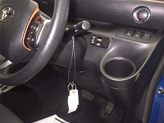TOYOTA SIENTA 2020