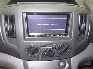 NISSAN NV200 2020