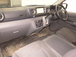 NISSAN CARAVAN VAN 2020