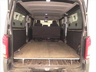 NISSAN CARAVAN VAN 2020