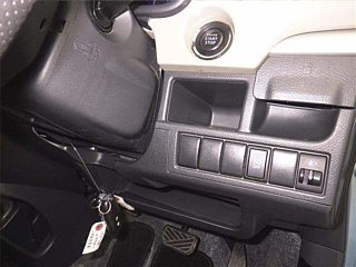 SUZUKI WAGON R 2013