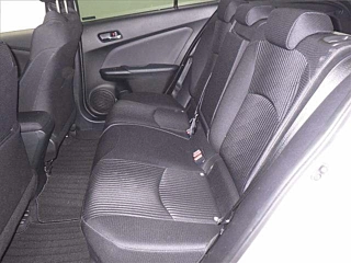 TOYOTA PRIUS 2019