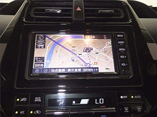 TOYOTA PRIUS 2019