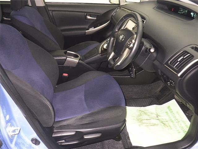 TOYOTA PRIUS PHV 2015