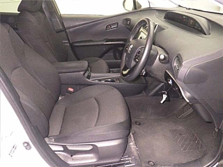 TOYOTA PRIUS 2022