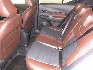 NISSAN KIX 2024