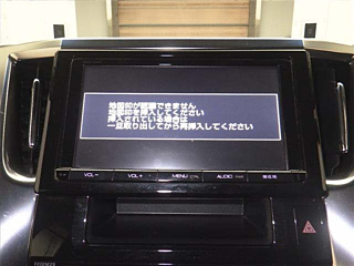 TOYOTA ALPHARD 2015