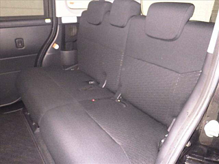 TOYOTA ROOMY 2020