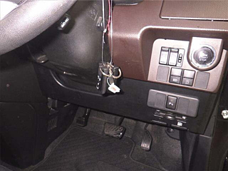TOYOTA ROOMY 2020