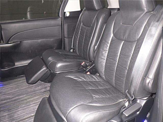 TOYOTA ESTIMA 2015