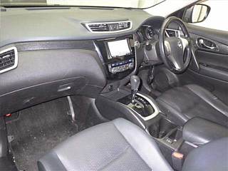 NISSAN X-TRAIL 2014