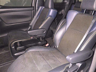 TOYOTA VELLFIRE 2016
