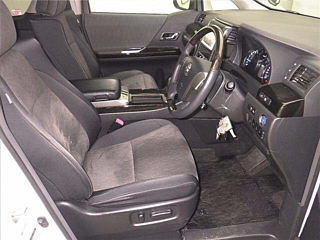 TOYOTA VELLFIRE 2014