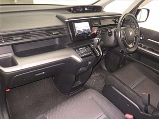HONDA STEP WAGON 2018