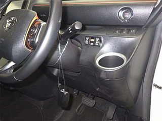 TOYOTA SIENTA 2022