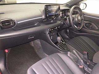 TOYOTA YARIS 2020